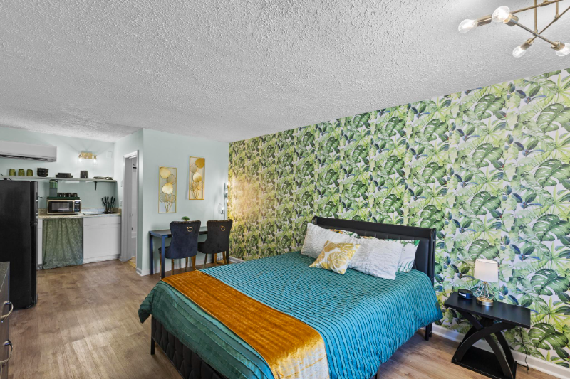 1122 Highway #7 - Photo 3 of 14