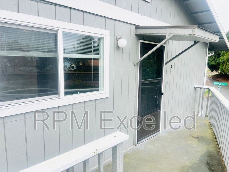 475 Houser Way S #B - Photo 2 of 10