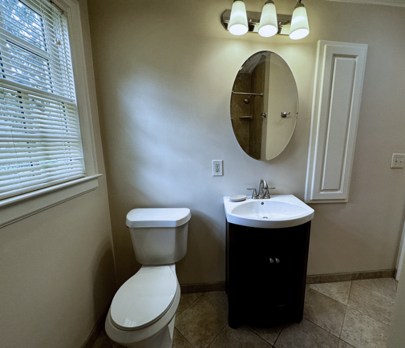 1387 Midview Dr - Photo 7 of 13