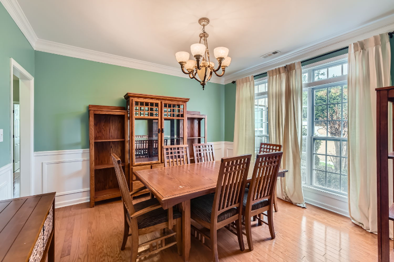 150 Diana Dr - Photo 5 of 28