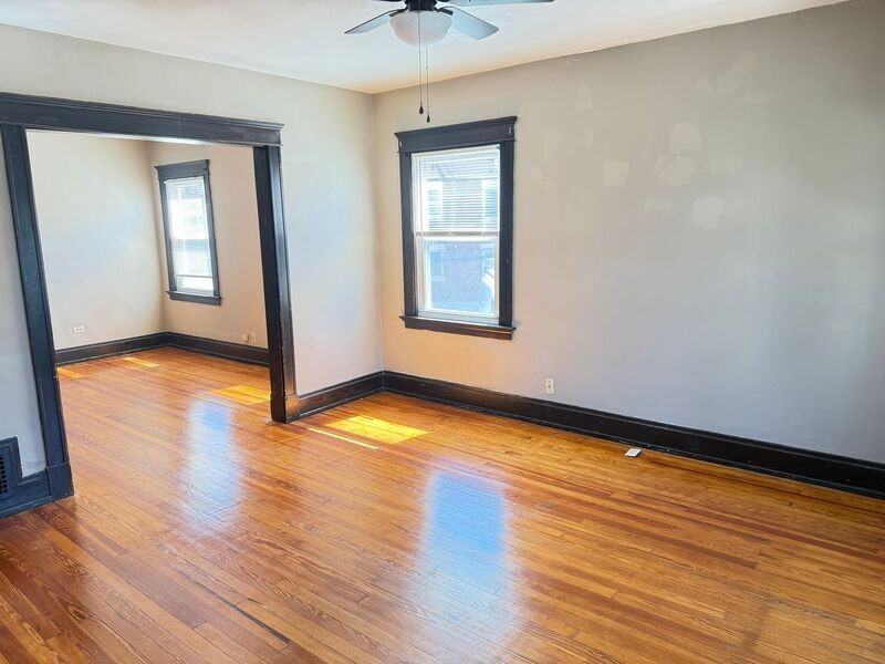 3636 Besuden Ct #3 - Photo 5 of 19