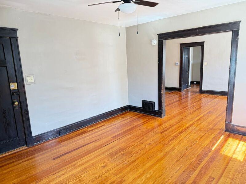 3636 Besuden Ct #3 - Photo 6 of 19