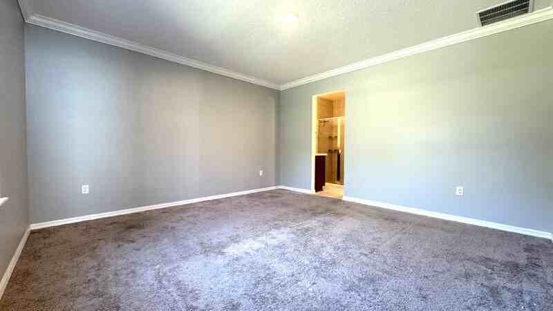 2827 Westwood Ave - Photo 5 of 15