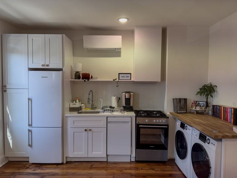 1223 N Franklin St - Photo 2 of 29