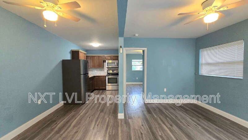 240 W Mariana Ave #B - Photo 4 of 10