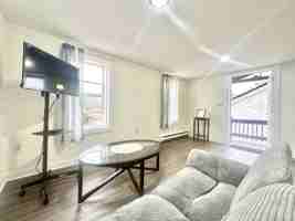 featured image of 833 C St #201