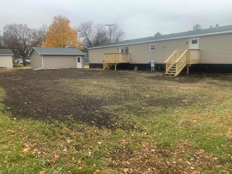 102 Twin Dr - Photo 2 of 7
