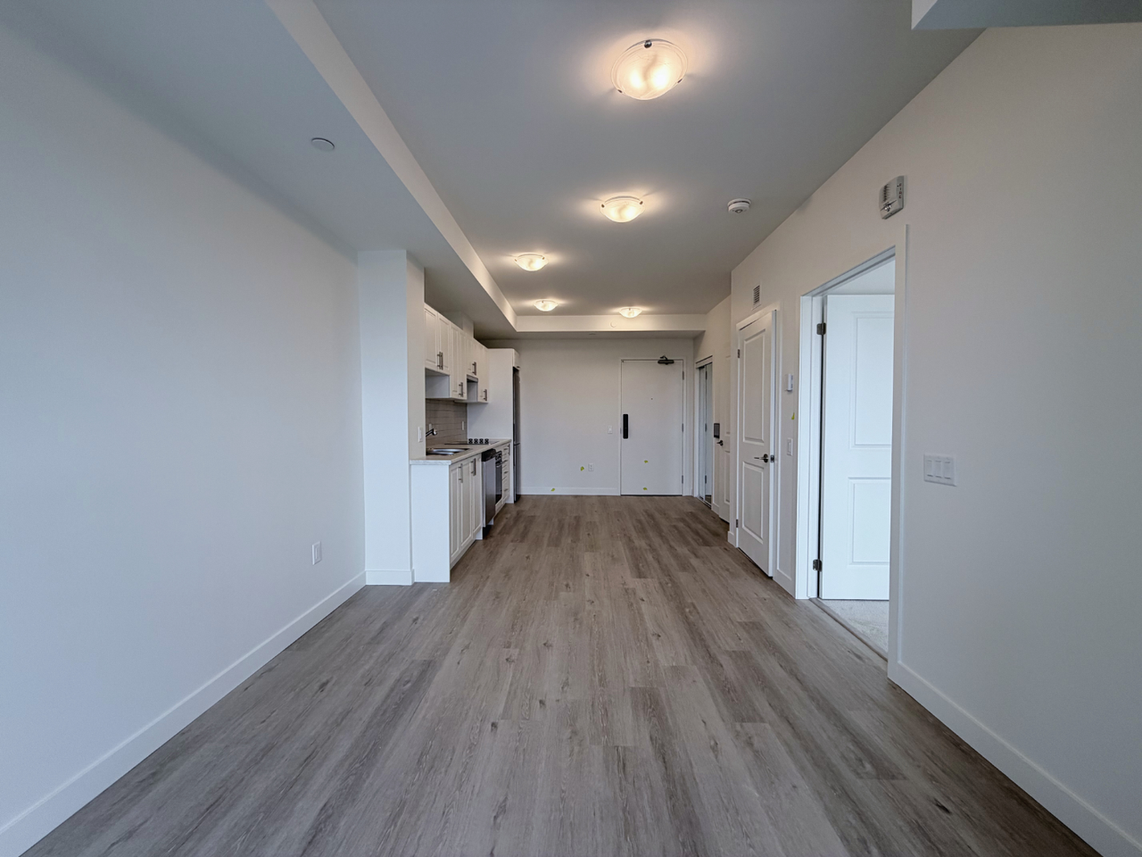 461 Green Rd - Photo 3 of 21