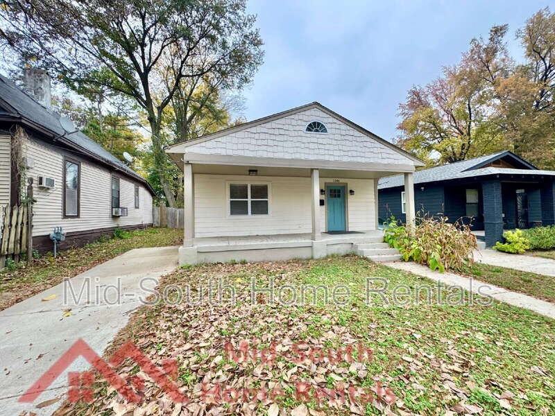 1046 Tanglewood St - Photo 2 of 23