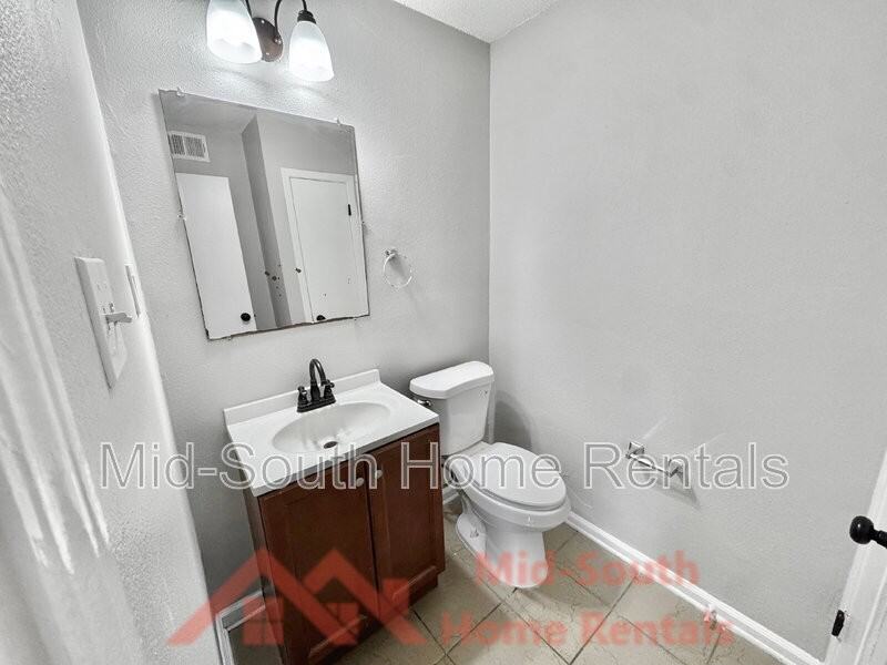 1742 E Holmes Rd - Photo 6 of 19