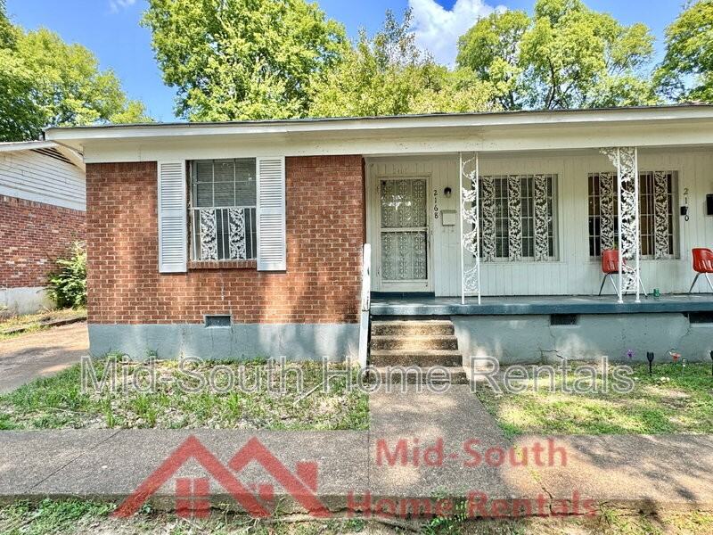 2168 Carnes Ave - Photo 2 of 12