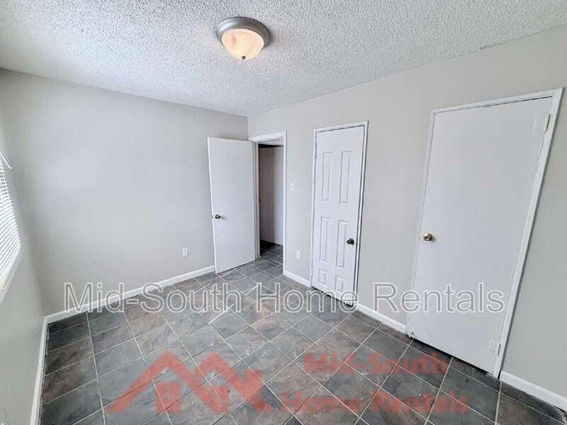 3205 Madewell St - Photo 7 of 13