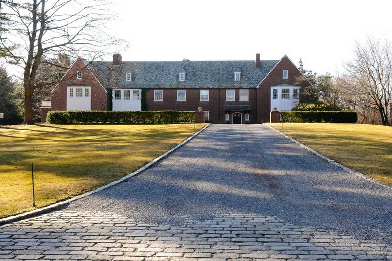 25 Crane Rd - Photo 2 of 19