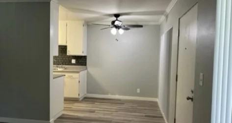 8801 Owensmouth Ave #7 - Photo 5 of 9