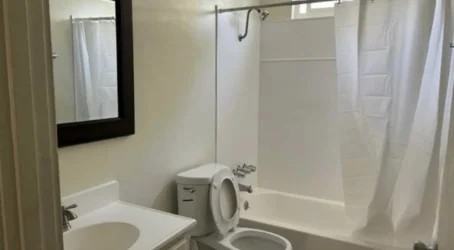 8801 Owensmouth Ave #7 - Photo 7 of 9