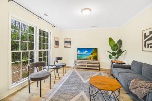 featured image of 1408 N Cherokee Ave #1