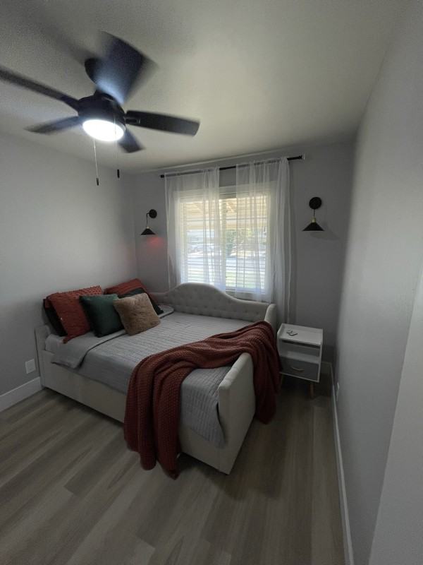 2409 Glenfaire Dr - Photo 4 of 8