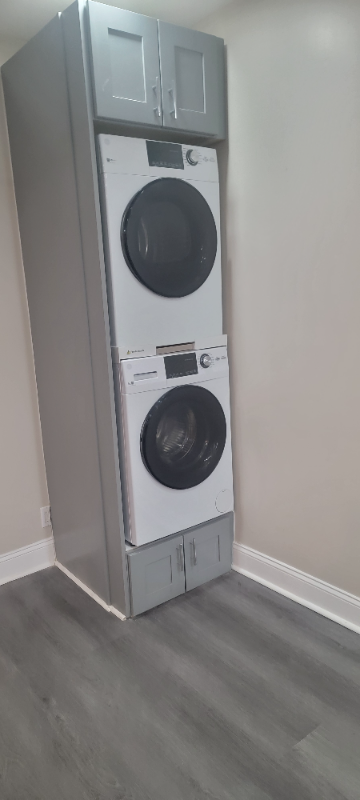 258 W Apsley St #3rdFL - Photo 3 of 7