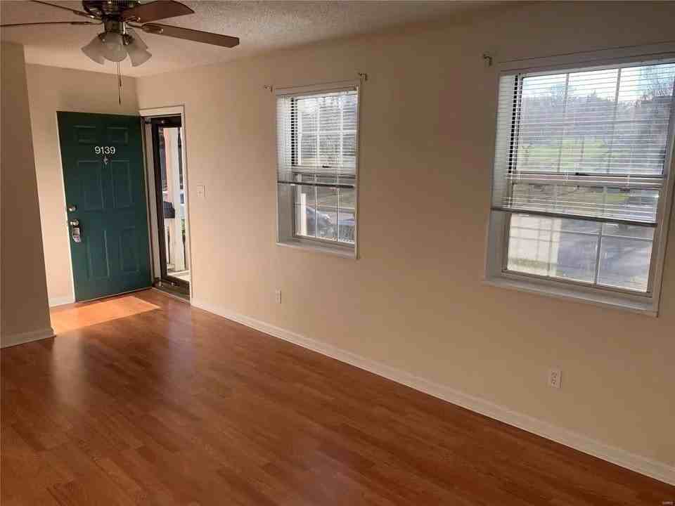 9139 Wrenwood Ln - Photo 2 of 19