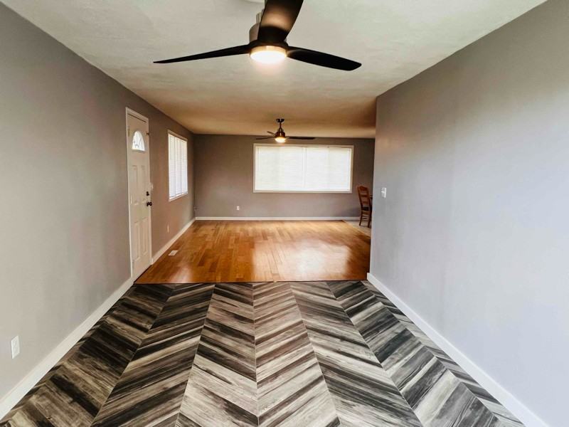 6127 N Regal St - Photo 3 of 24