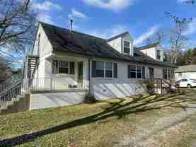 1902 Sweetbriar Ave #B - Photo 1 of 1