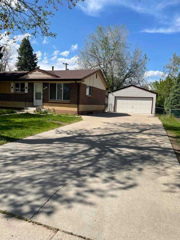 6568 W Colorado Ave - Photo 2 of 17