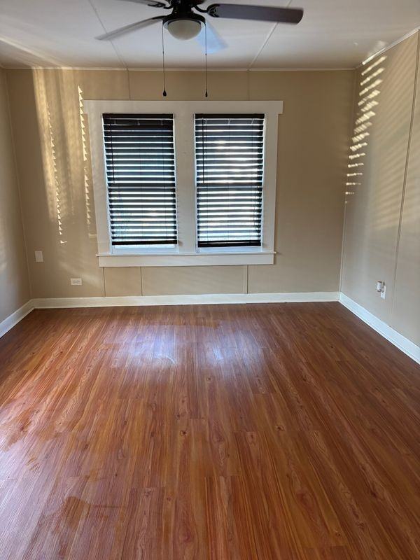 874 Oasis St - Photo 7 of 9