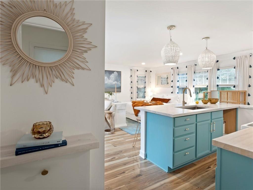 325 Sinclair Ave Ne - Photo 2 of 29