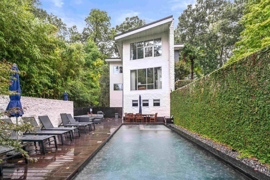 1960 Tall Tree Dr Ne - Photo 5 of 44