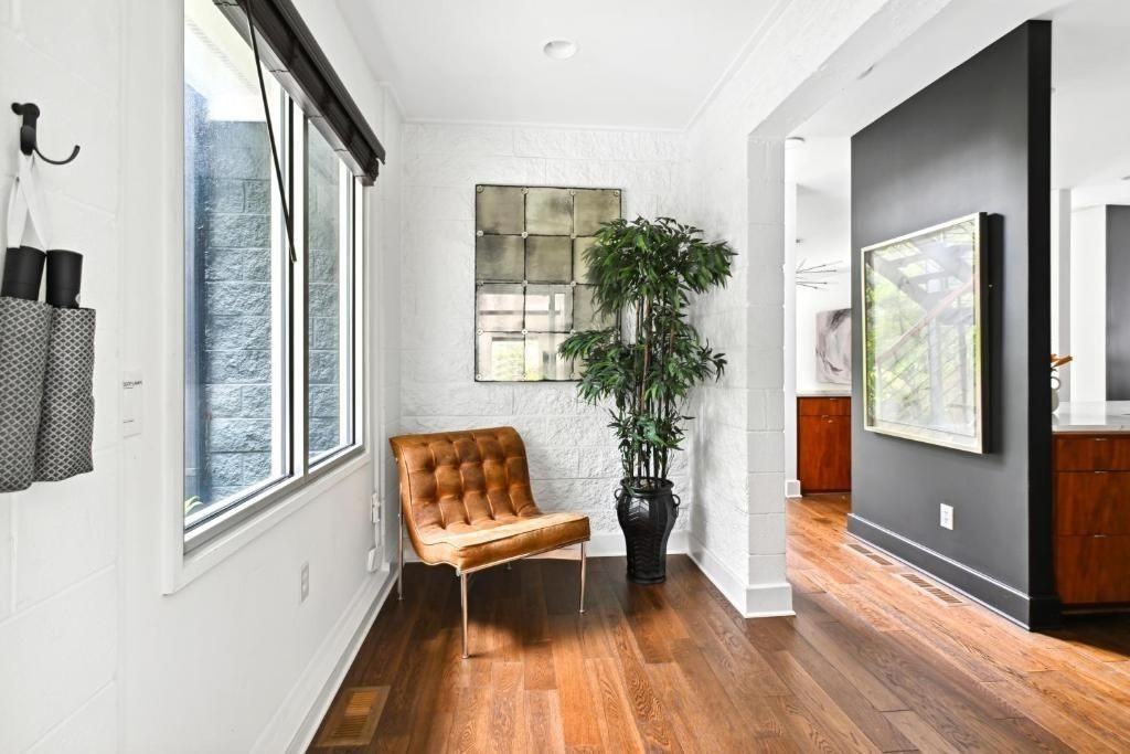 1960 Tall Tree Dr Ne - Photo 7 of 44