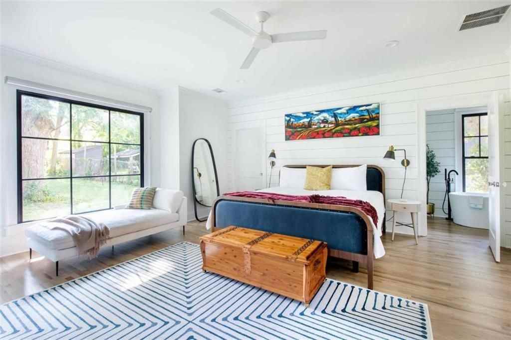 192 Stovall St Se - Photo 3 of 38