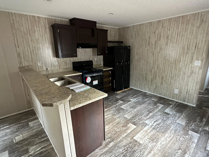 55099 Zwiefel Rd - Photo 2 of 8