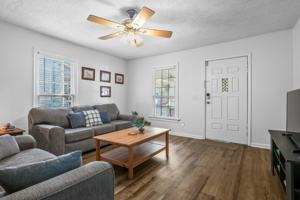 featured image of 818 Avenue B Ne