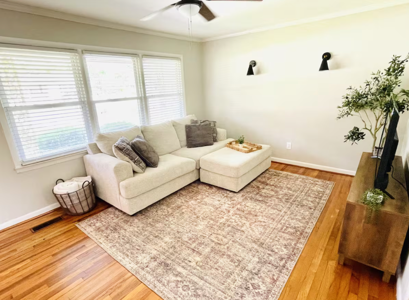 2013 Lee Ave - Photo 3 of 16