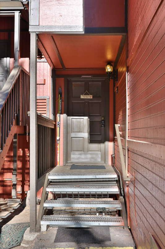 41935 Switzerland Dr - Photo 6 of 26