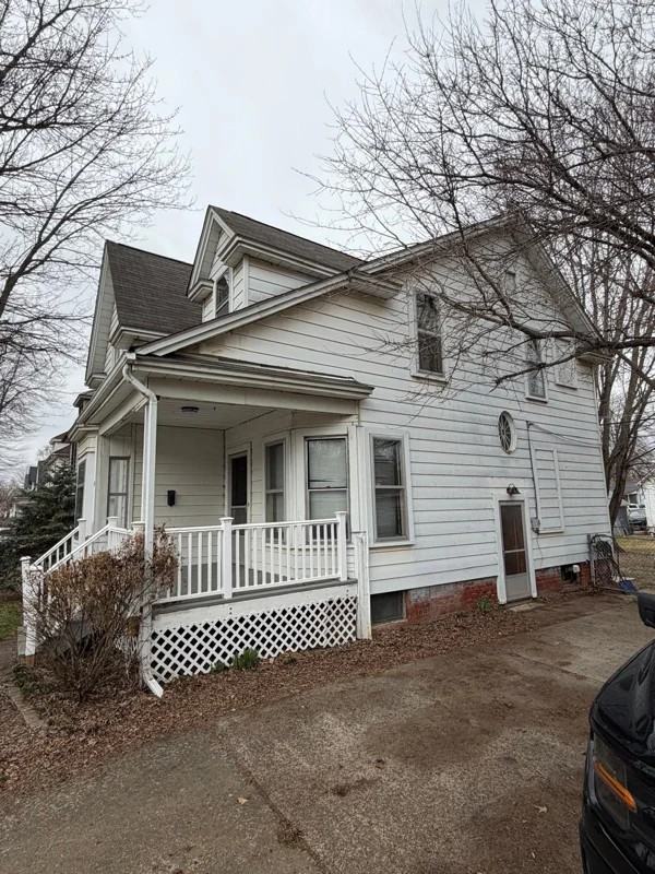 36 Ferrin Pl - Photo 2 of 23