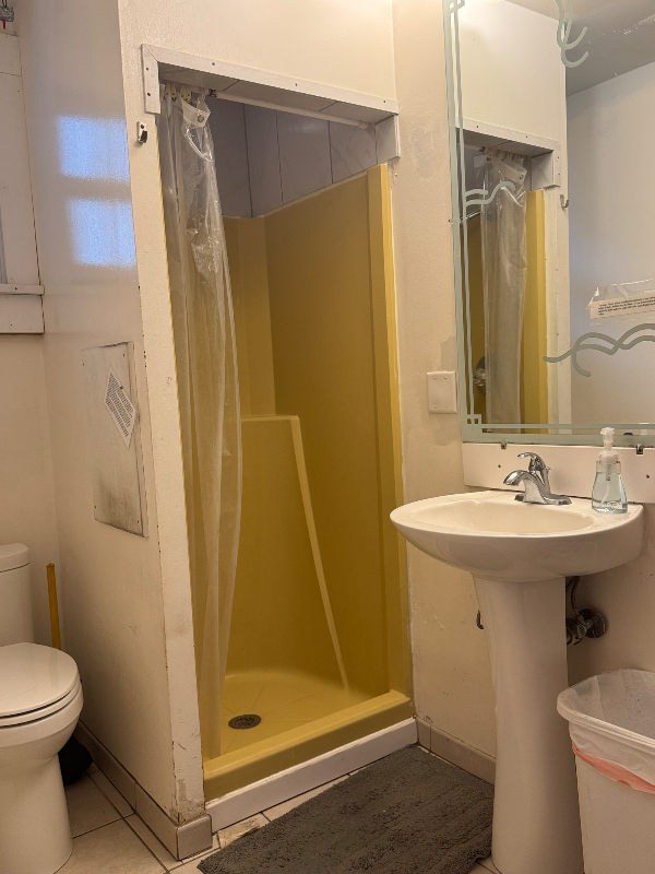 533 Elizabeth St - Photo 7 of 7