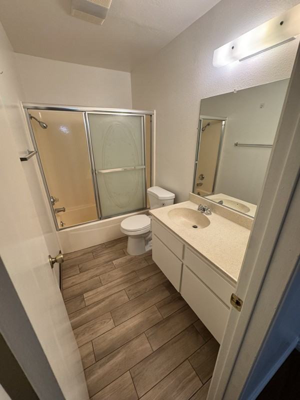 8777 Lomita Dr #B - Photo 3 of 9