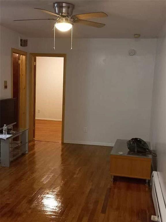 153 Bay 26th St #1A - Photo 2 of 6