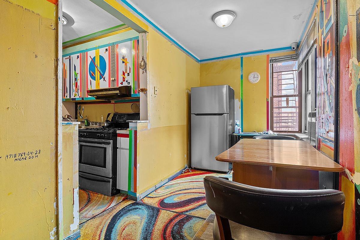 1213 Avenue Z #D38 - Photo 2 of 15