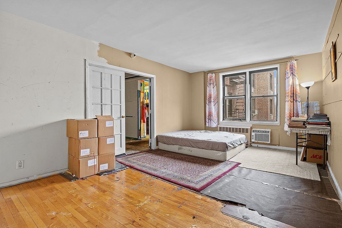 1213 Avenue Z #D38 - Photo 4 of 15