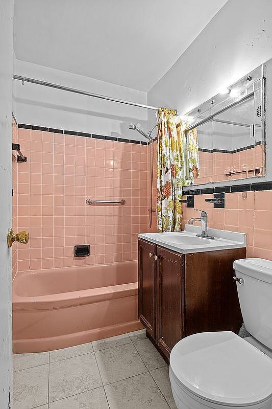 1213 Avenue Z #D38 - Photo 7 of 15