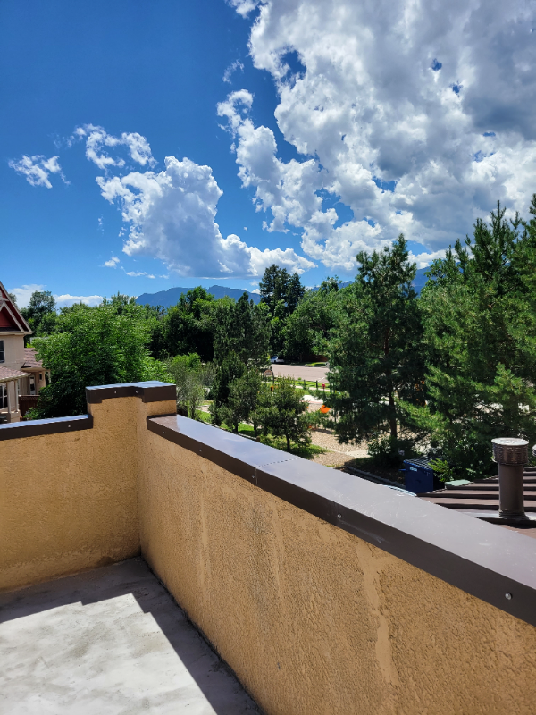 505 E Columbia St #220 - Photo 3 of 9