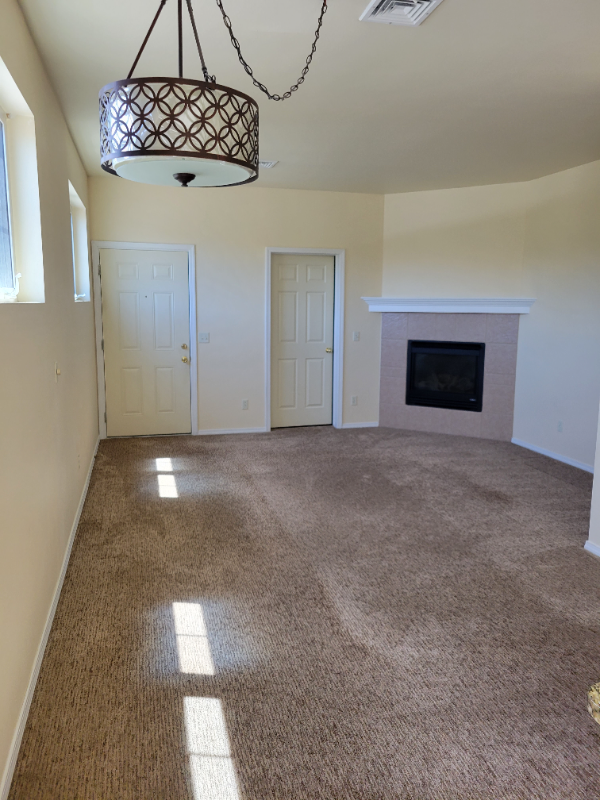 505 E Columbia St #220 - Photo 4 of 9