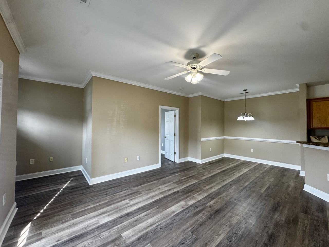 2037 Silvercrest Dr #B - Photo 4 of 22