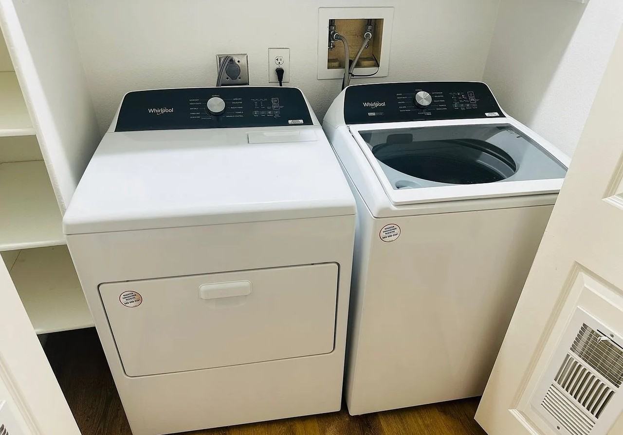 11582 Fury Ln - Photo 3 of 8