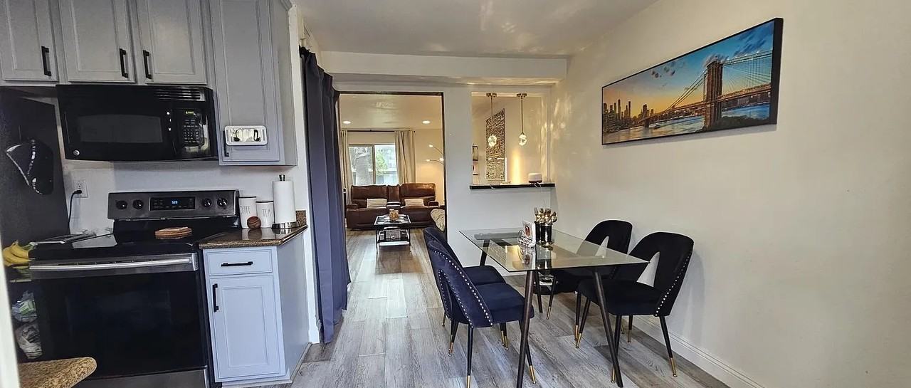 11582 Fury Ln - Photo 6 of 8