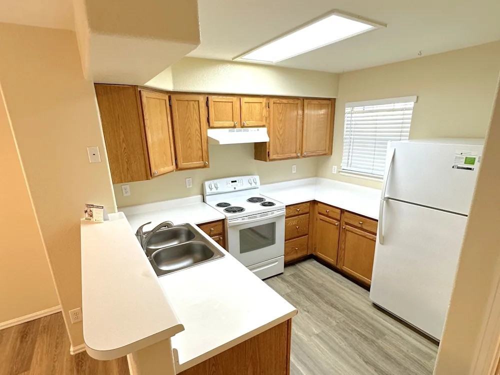 11808 E Kepner Dr - Photo 4 of 12