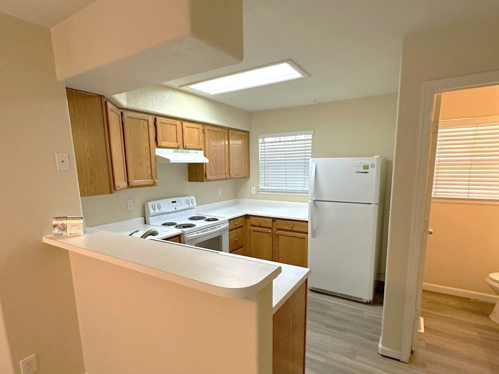 11808 E Kepner Dr - Photo 5 of 12