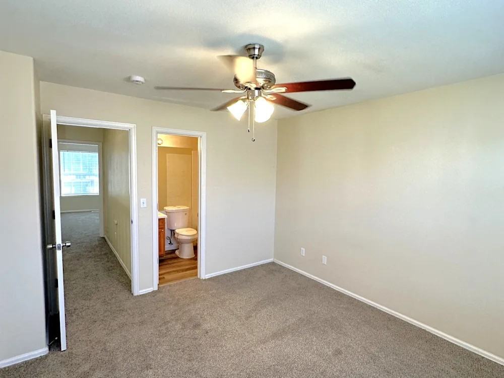 11808 E Kepner Dr - Photo 7 of 12